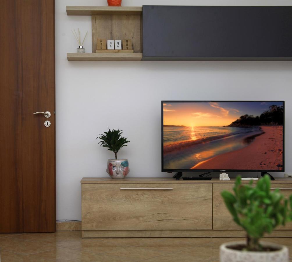 Beautiful Apartment At Port Side! Durrës Buitenkant foto