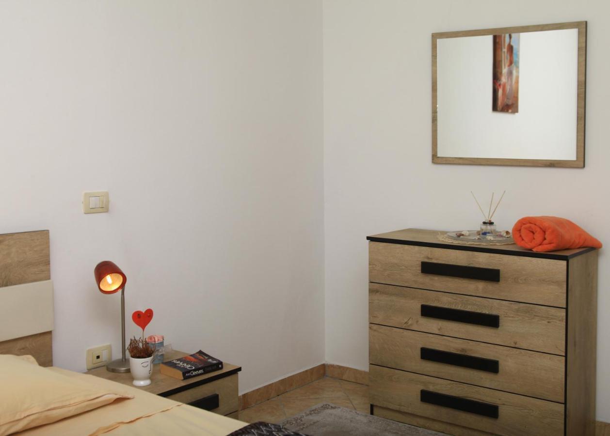 Beautiful Apartment At Port Side! Durrës Buitenkant foto