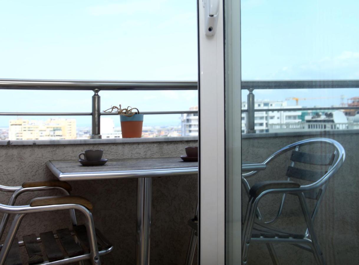 Beautiful Apartment At Port Side! Durrës Buitenkant foto