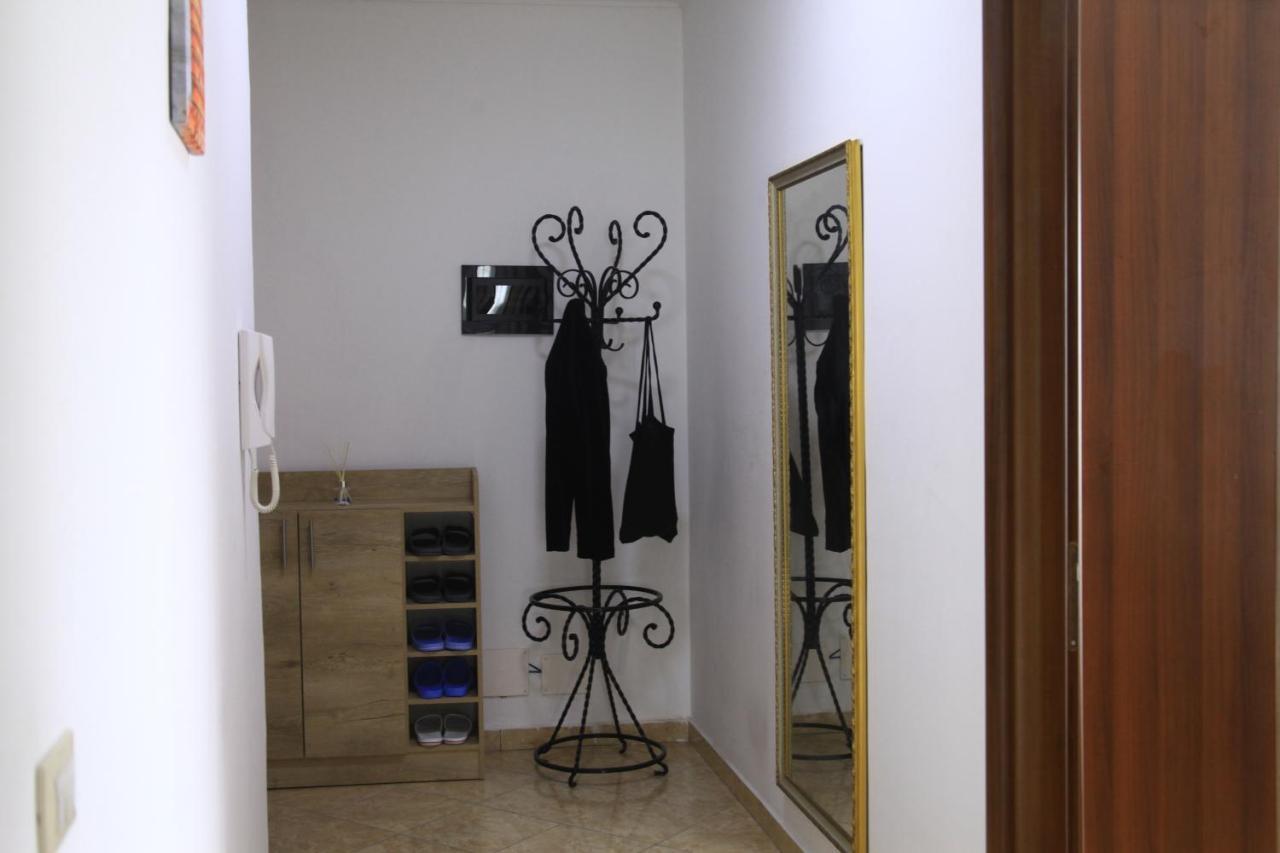 Beautiful Apartment At Port Side! Durrës Buitenkant foto