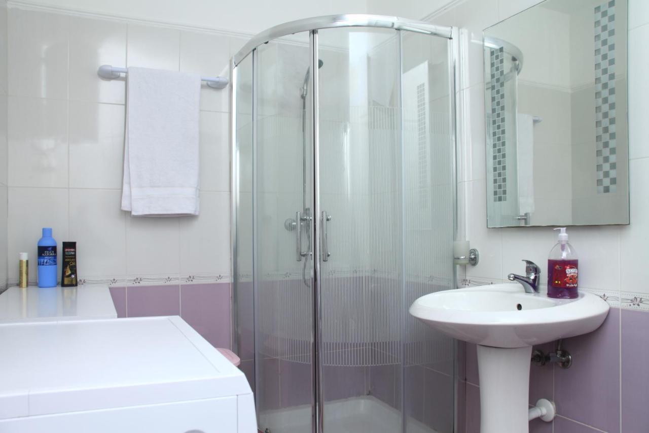 Beautiful Apartment At Port Side! Durrës Buitenkant foto